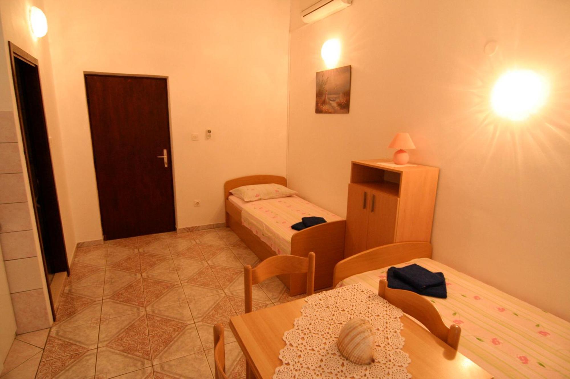 Apartments Marta Trogir Chambre photo
