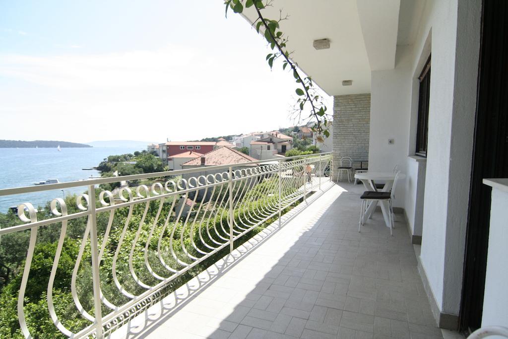 Apartments Marta Trogir Chambre photo